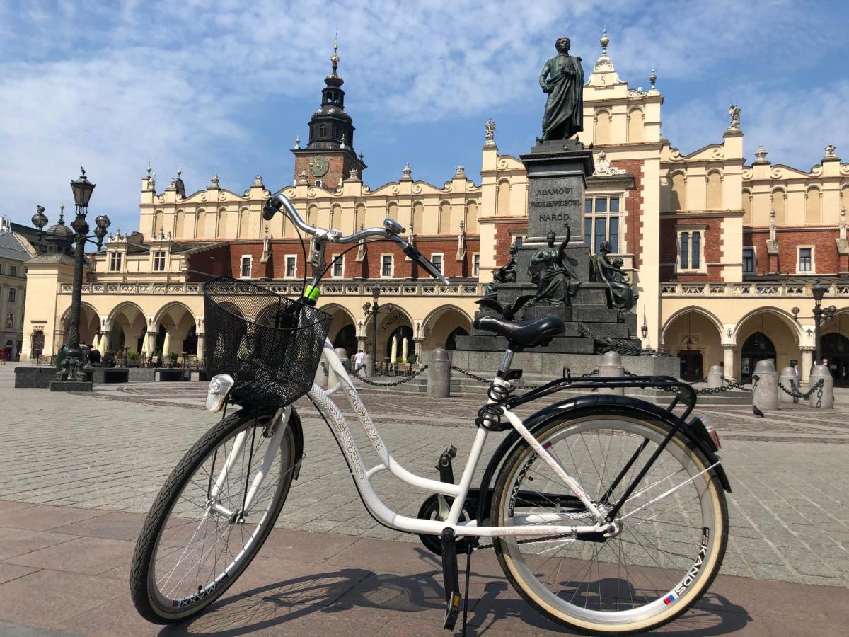 Jacuzzi&Bike Apartment, Krakow Bagian luar foto