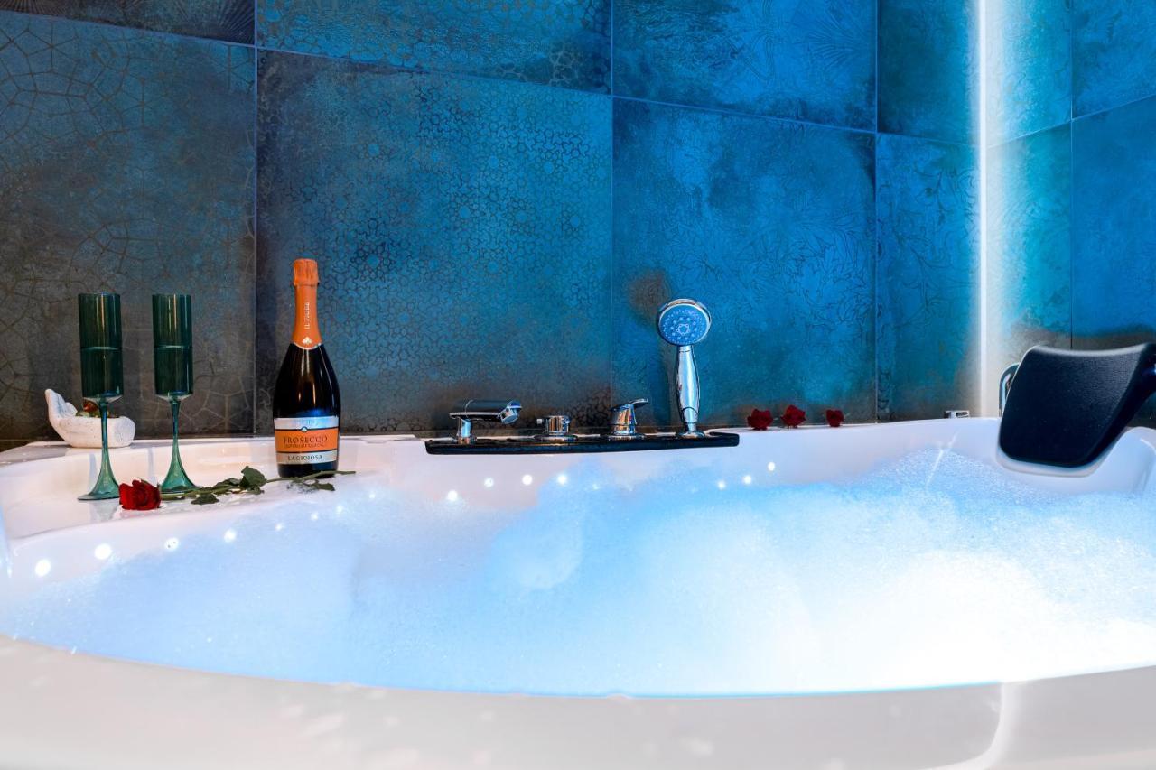 Jacuzzi&Bike Apartment, Krakow Bagian luar foto