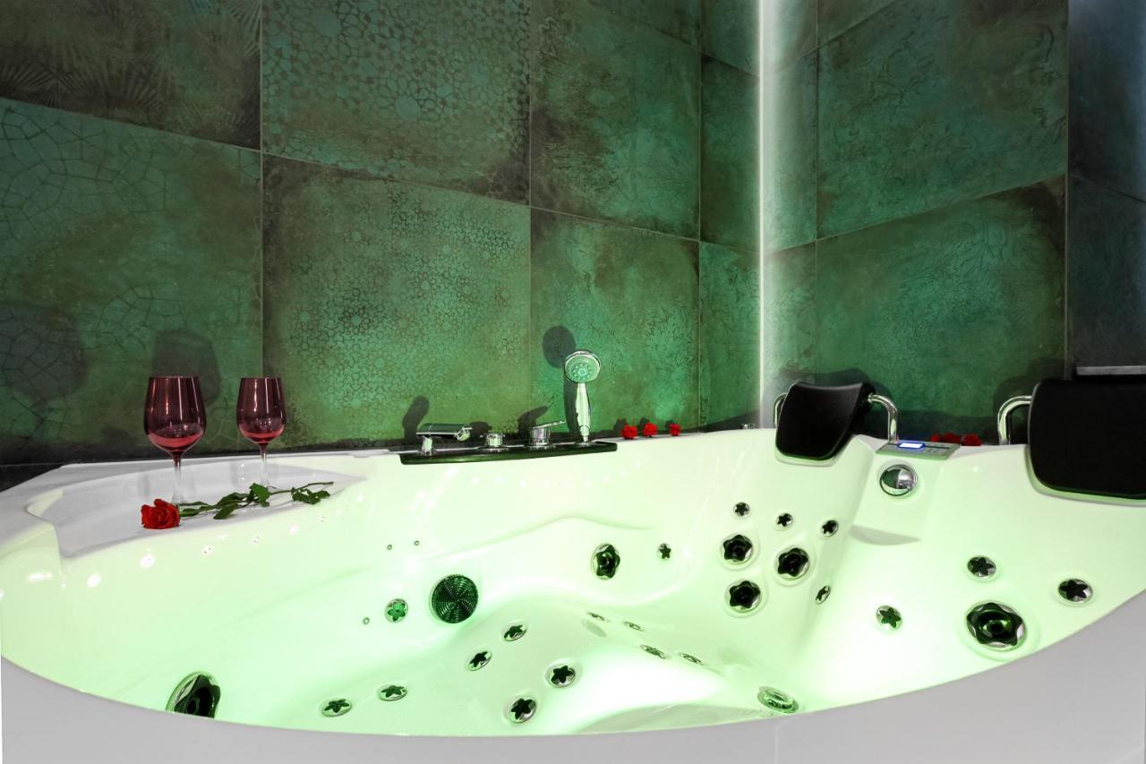 Jacuzzi&Bike Apartment, Krakow Bagian luar foto